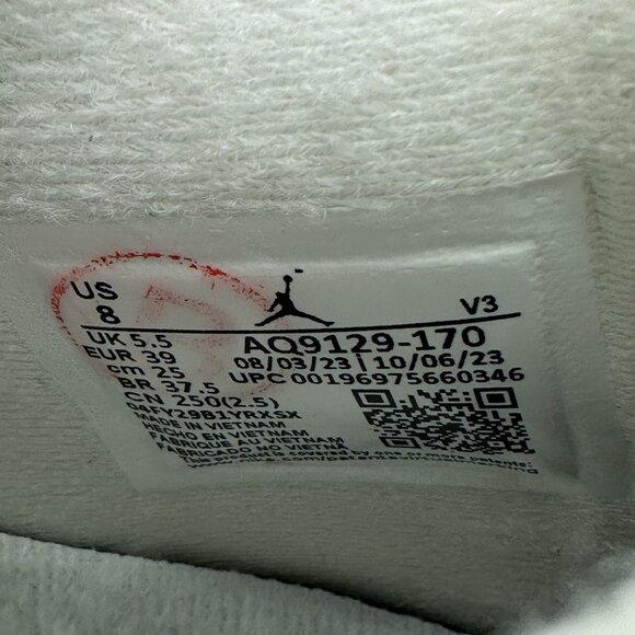 Womens Size 8 Nike Air Jordan 4 Retro Shoes Sail / Metallic Gold AQ9129-170 NEW - Picture 9 of 9